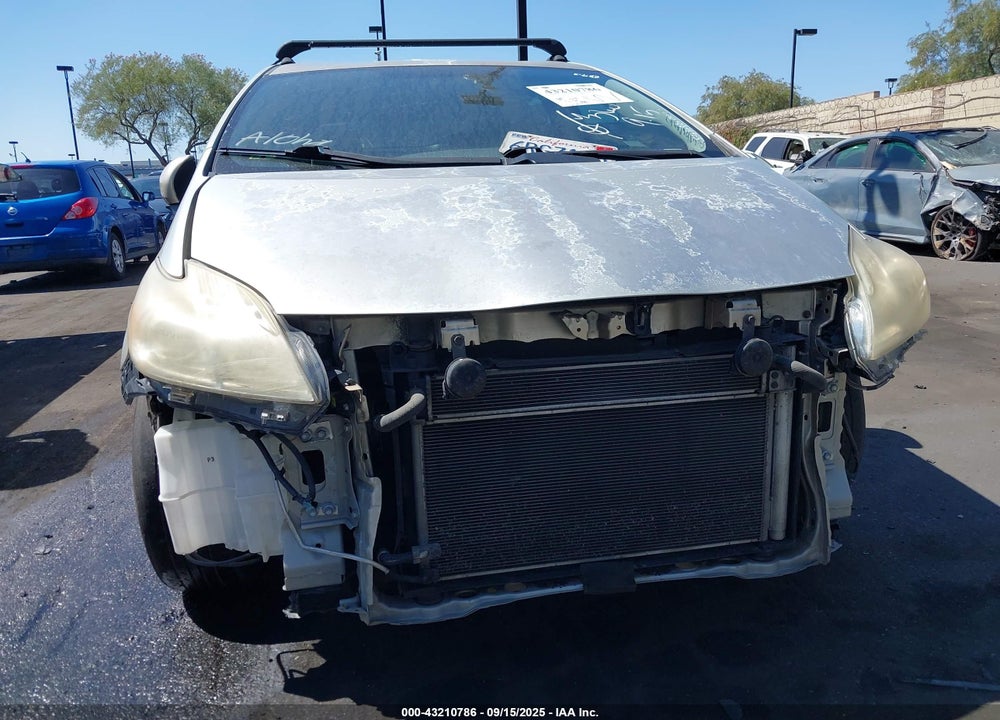 2011 TOYOTA PRIUS TWO VIN: JTDKN3DU5B0259448