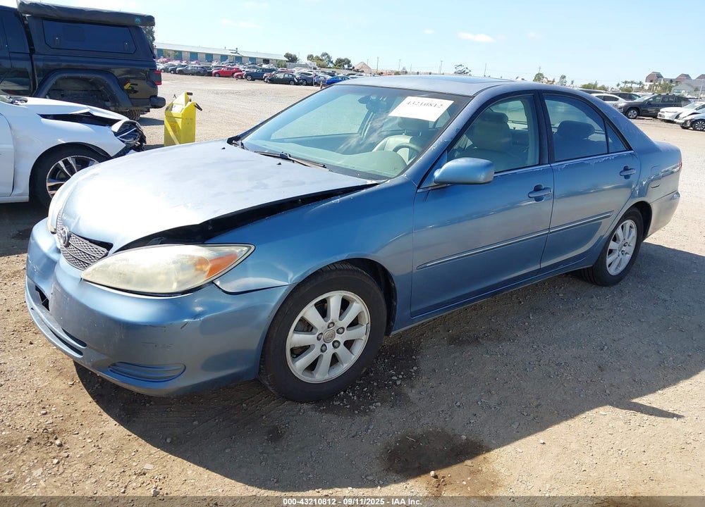 2002 TOYOTA CAMRY XLE VIN: 4T1BE30K72U640307