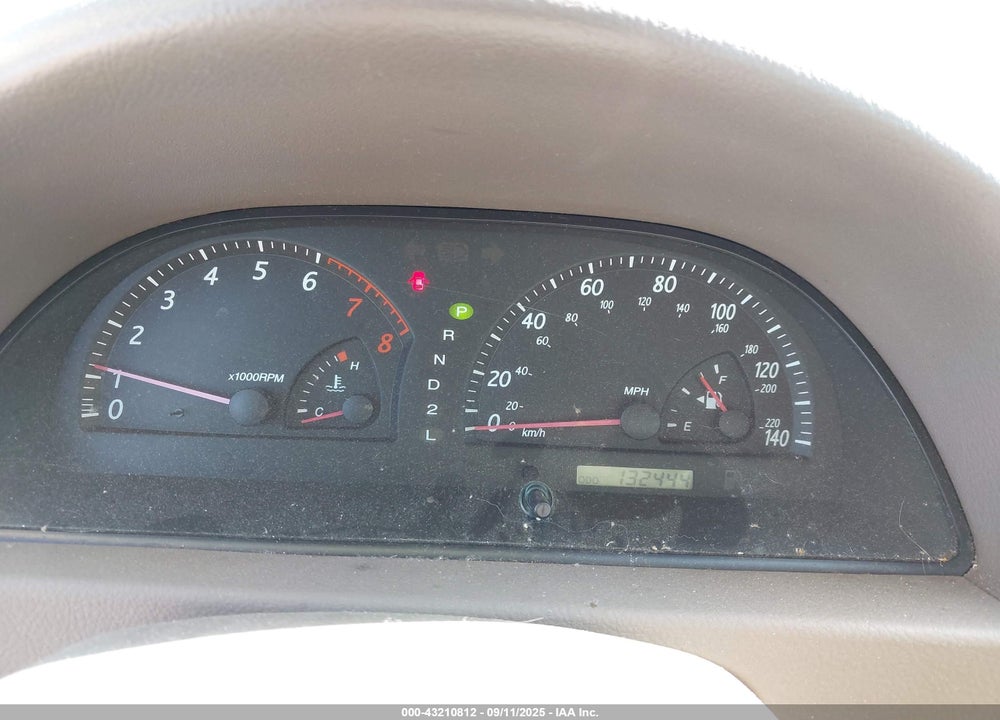 2002 TOYOTA CAMRY XLE VIN: 4T1BE30K72U640307