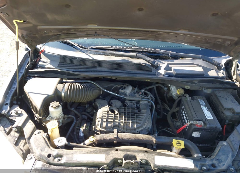 2011 CHRYSLER TOWN & COUNTRY TOURING VIN: 2A4RR5DG6BR675565