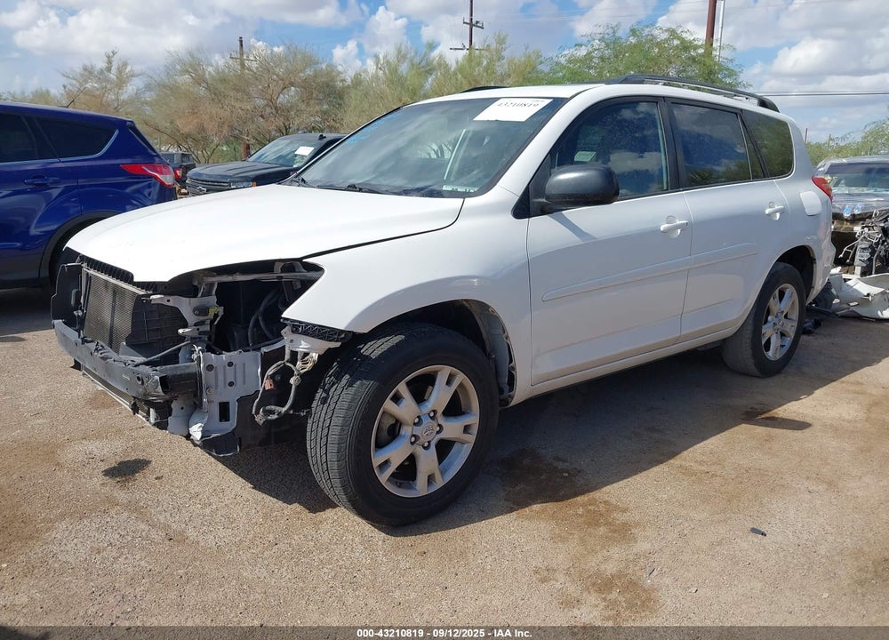 2011 TOYOTA RAV4 VIN: JTMZK4DV2B5027558