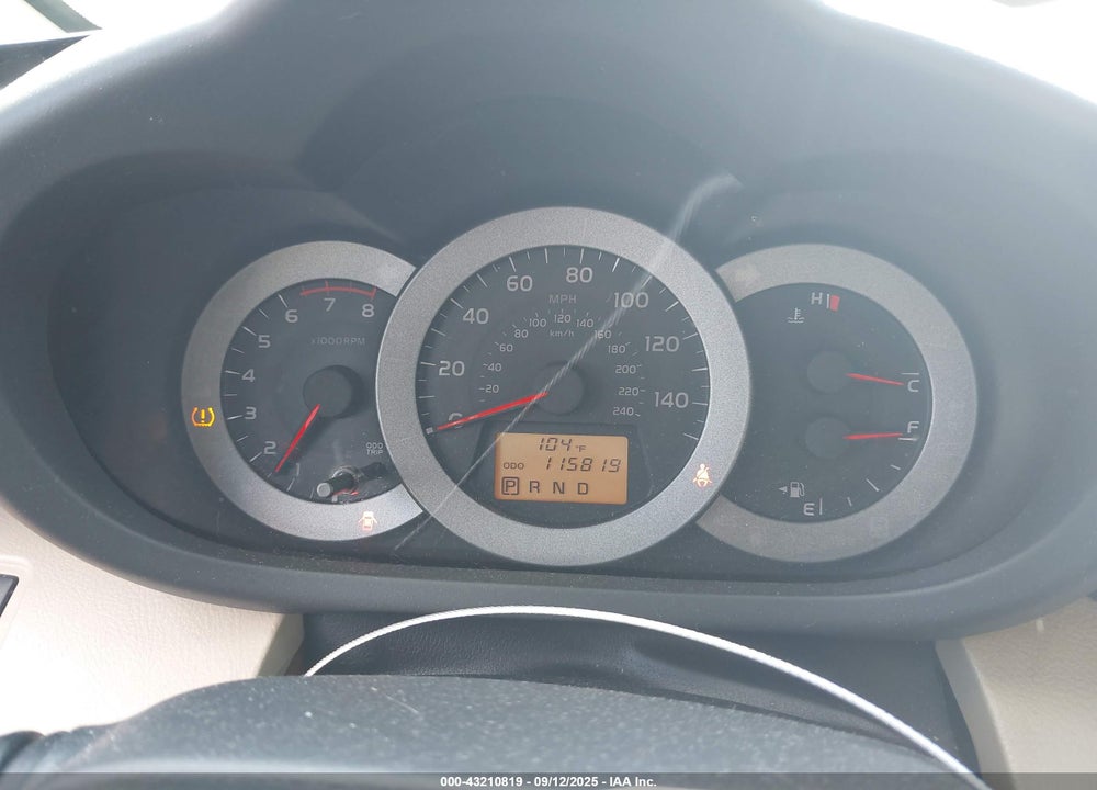 2011 TOYOTA RAV4 VIN: JTMZK4DV2B5027558
