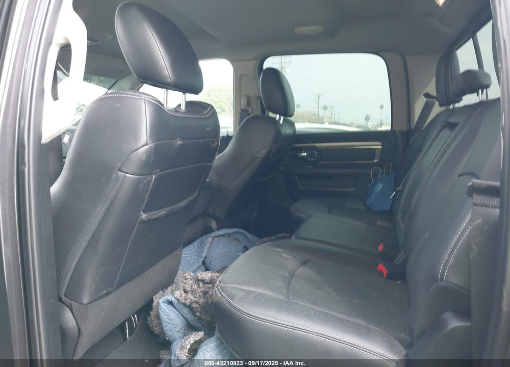 2018 RAM 2500 VIN: 3C6UR5FL5JG261084