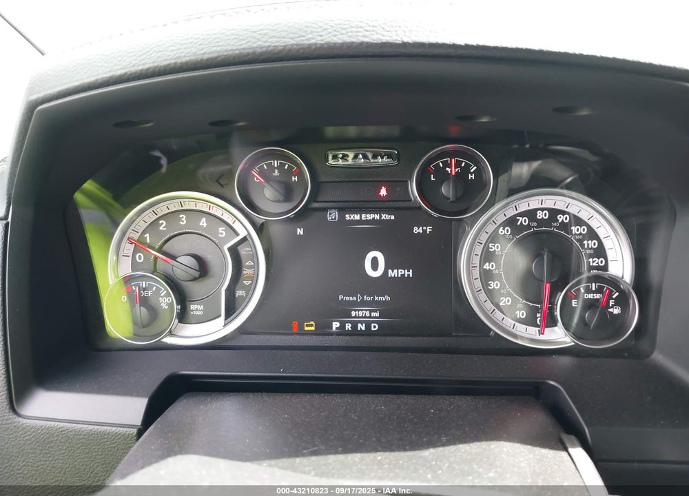2018 RAM 2500 VIN: 3C6UR5FL5JG261084