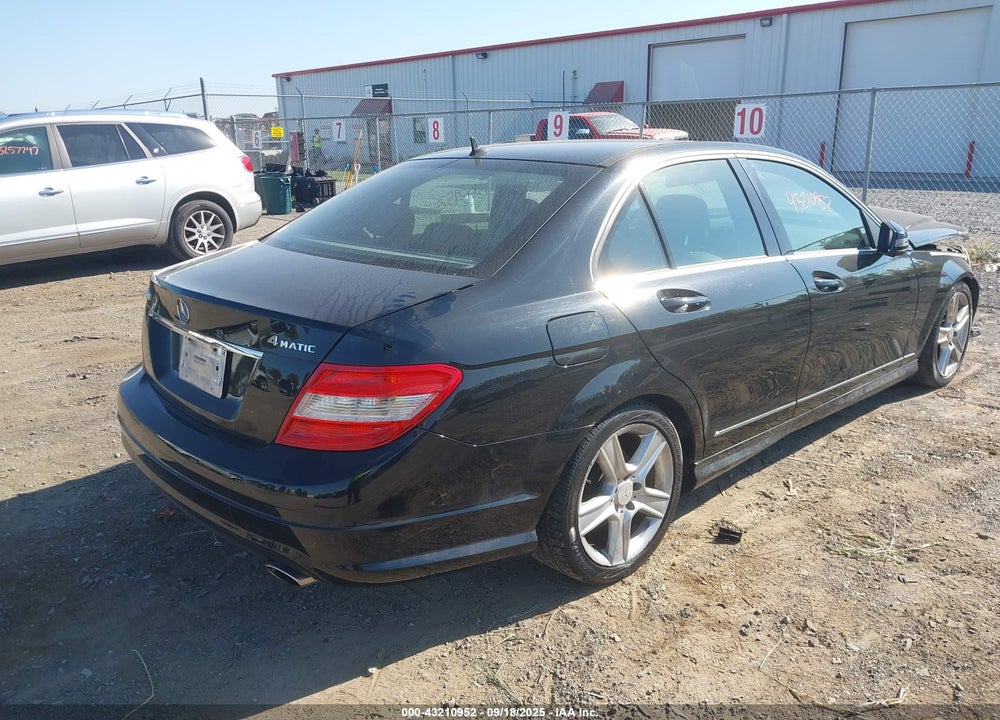 2011 MERCEDES-BENZ C CLASS VIN: WDDGF8BB5BF533462