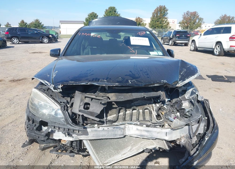 2011 MERCEDES-BENZ C CLASS VIN: WDDGF8BB5BF533462