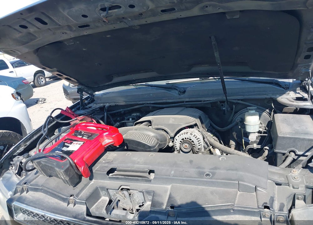 2014 CHEVROLET SUBURBAN 1500 VIN: 1GNSCJE05ER195862
