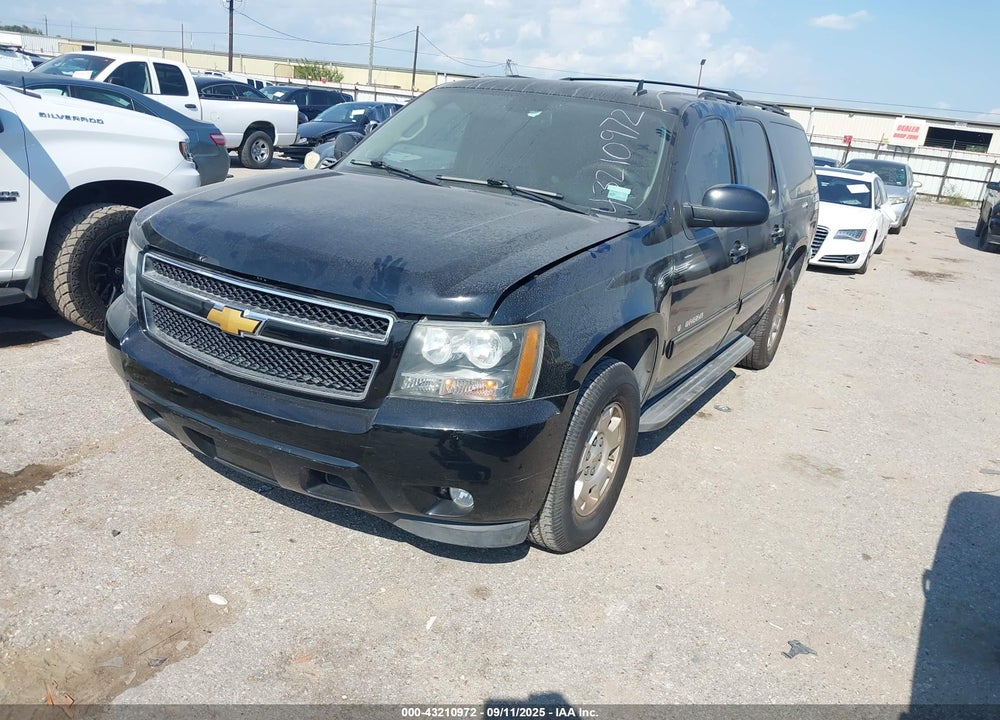 2014 CHEVROLET SUBURBAN 1500 VIN: 1GNSCJE05ER195862