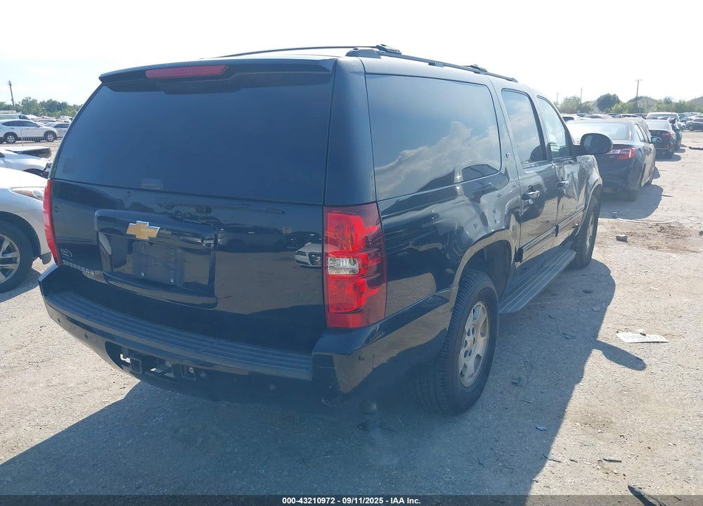 2014 CHEVROLET SUBURBAN 1500 VIN: 1GNSCJE05ER195862