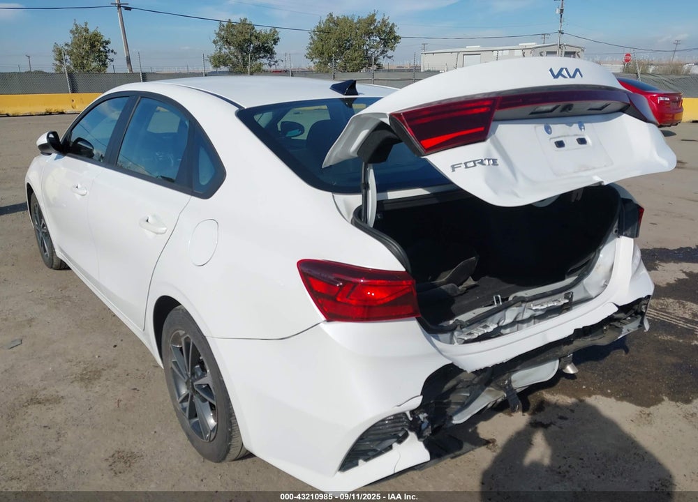 2023 KIA FORTE VIN: 3KPF24AD1PE603540