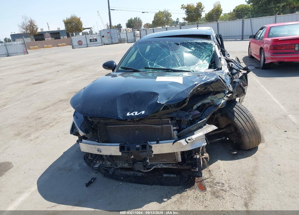 2025 KIA K5 GT LINE VIN: KNAG64J78S5290099