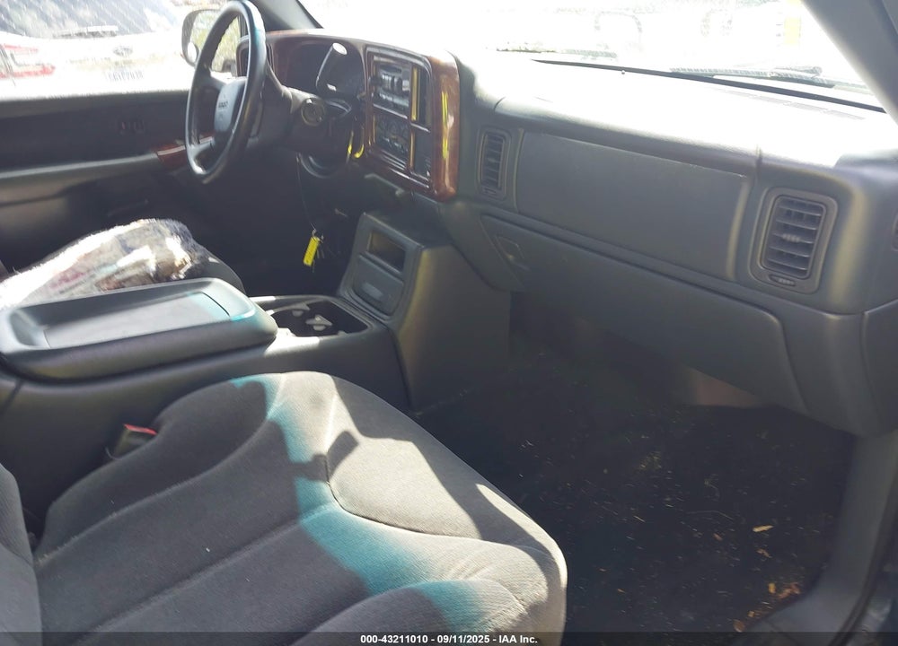 1999 GMC SIERRA 1500 SLE VIN: 2GTEC19T1X1519458