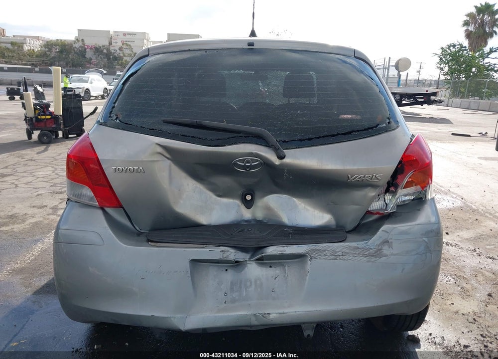 2010 TOYOTA YARIS VIN: JTDJT4K32A5277635