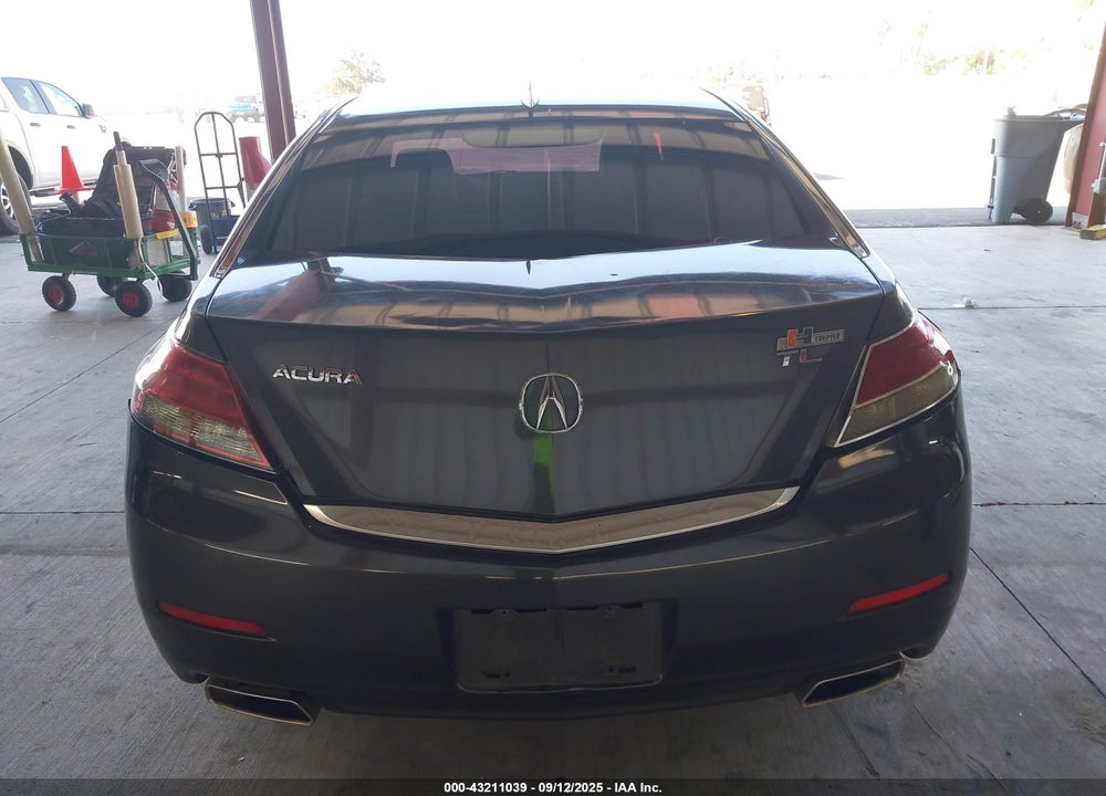 2012 ACURA TL VIN: 19UUA8F24CA034710