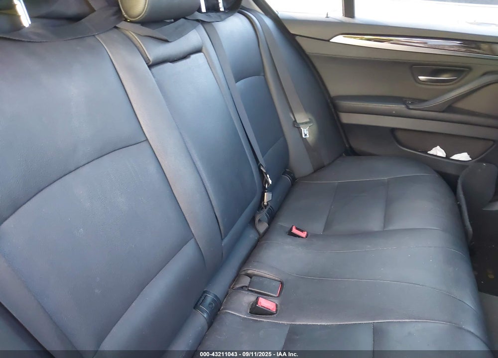 2016 BMW 5 SERIES VIN: WBA5B3C52GD549806