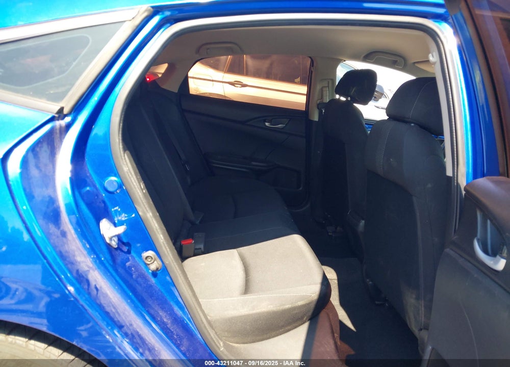 2017 HONDA CIVIC LX VIN: 2HGFC2F57HH569968