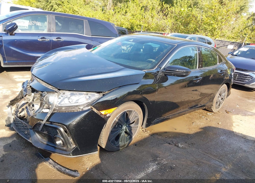 2017 HONDA CIVIC VIN: SHHFK7H81HU219505