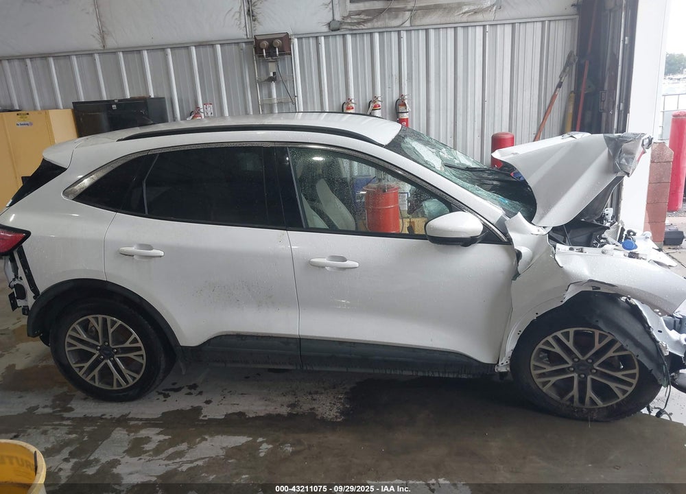 2020 FORD ESCAPE SEL VIN: 1FMCU0H65LUB12392