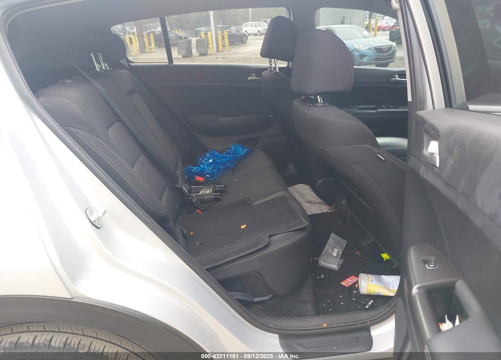 2021 KIA SPORTAGE VIN: KNDPM3AC0M7911634