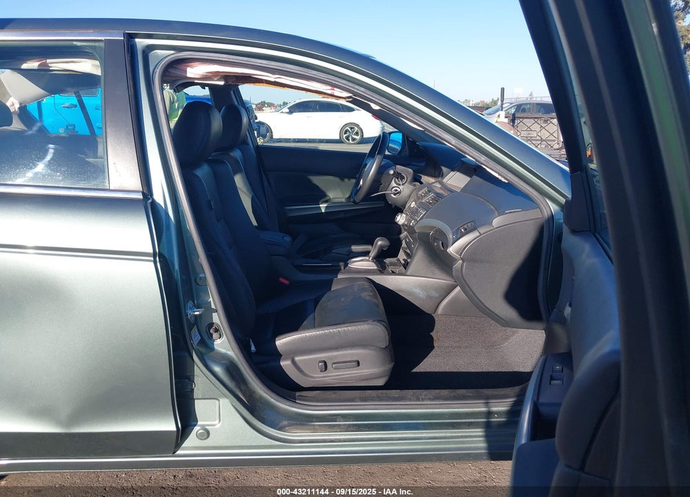 2009 HONDA ACCORD VIN: 1HGCP36869A001296