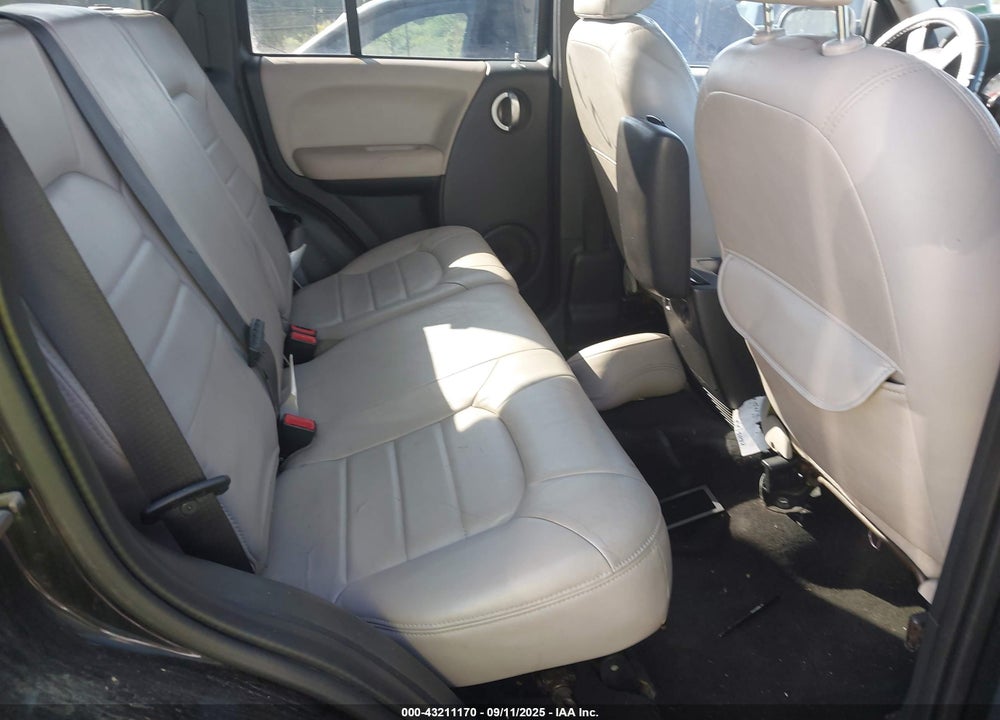 2003 JEEP LIBERTY RENEGADE VIN: 1J4GL38K73W622149