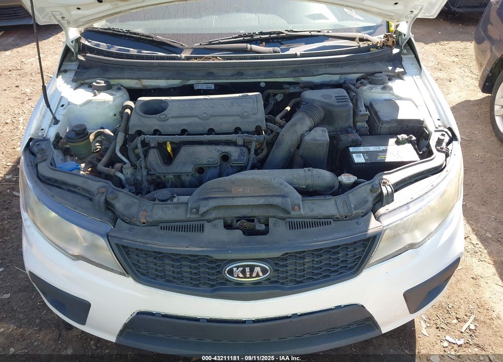 2013 KIA FORTE VIN: KNAFU6A25D5709384
