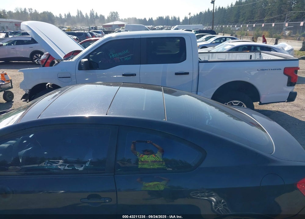 2022 FORD F-150 LIGHTNING PRO VIN: 1FTVW1EL6NWG00667