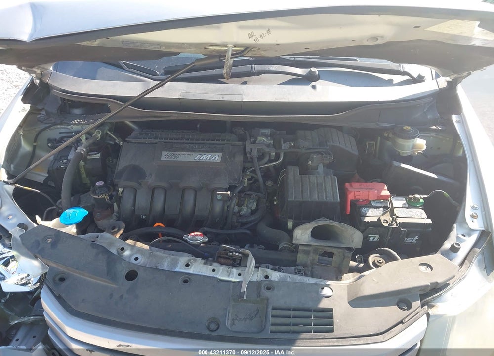 2011 HONDA INSIGHT VIN: JHMZE2H76BS002377