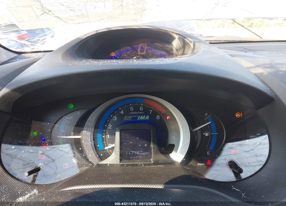 2011 HONDA INSIGHT VIN: JHMZE2H76BS002377
