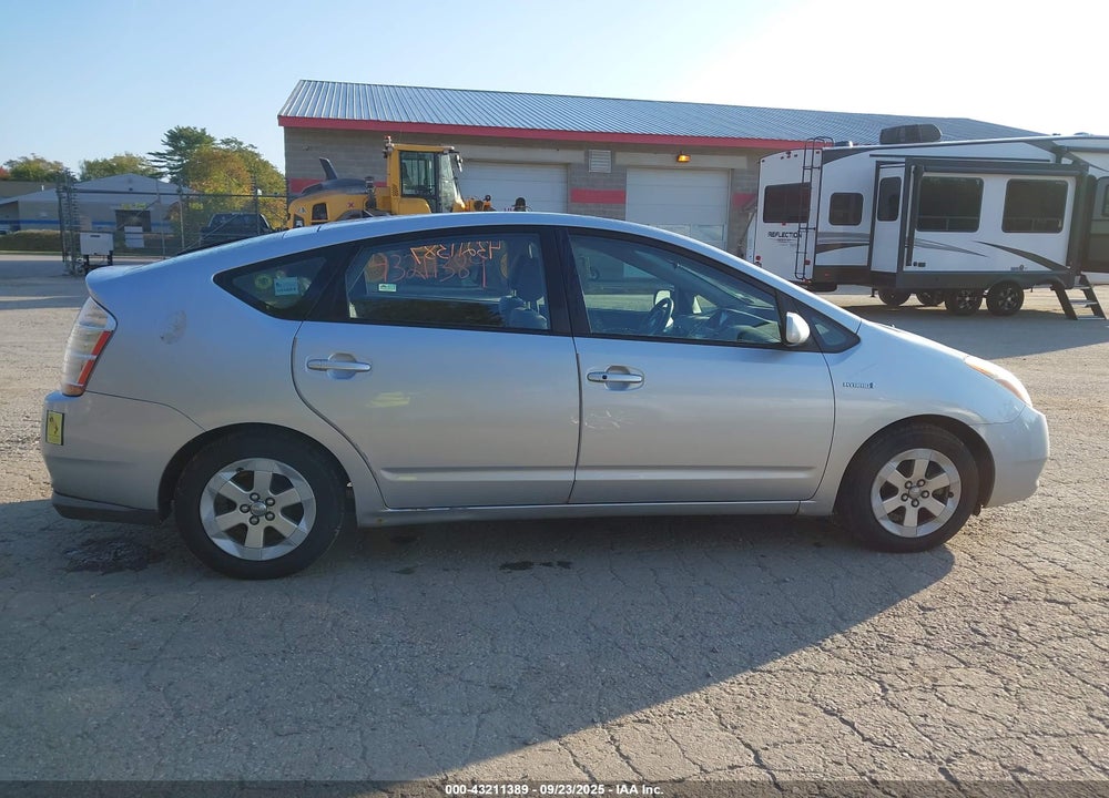 2009 TOYOTA PRIUS VIN: JTDKB20U597879498