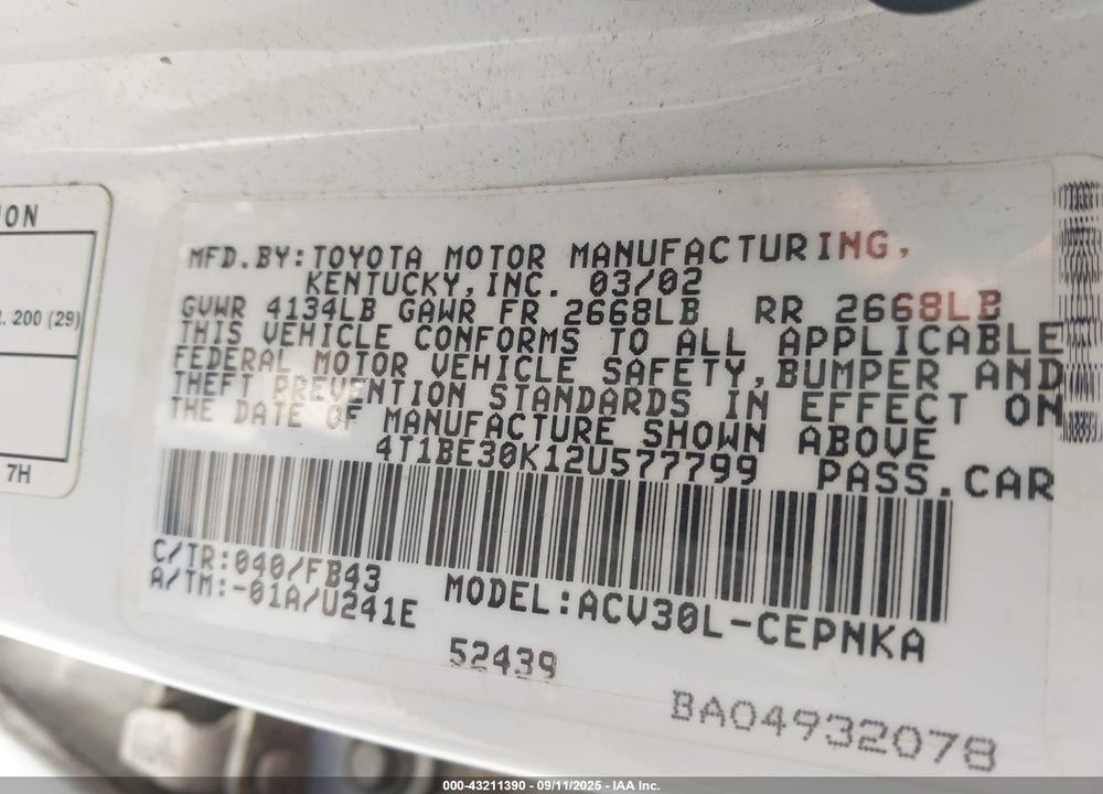 2002 TOYOTA CAMRY LE VIN: 4T1BE30K12U577799