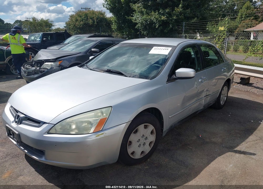 2003 HONDA ACCORD 2.4 LX VIN: 1HGCM563X3A109808