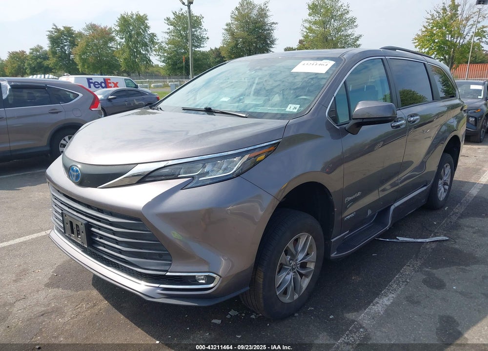 2021 TOYOTA SIENNA VIN: 5TDJRKEC5MS063932