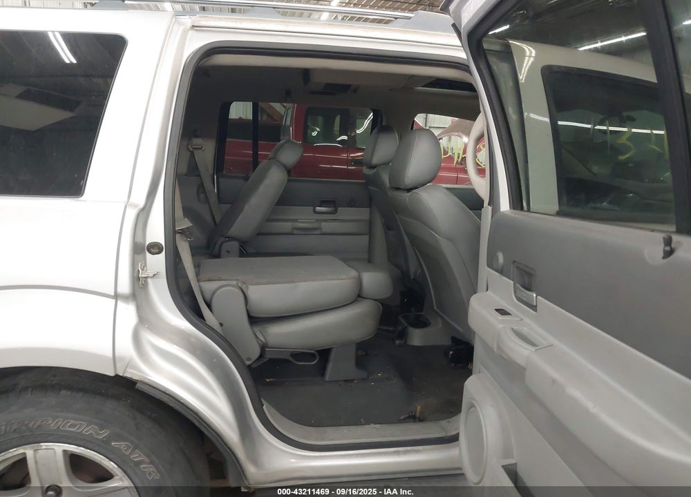 2007 DODGE DURANGO VIN: 1D8HB58237F541679