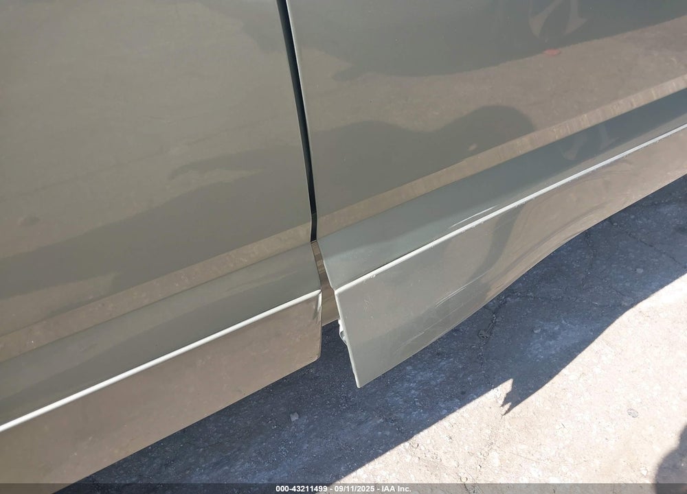 2004 CADILLAC SRX STANDARD VIN: 1GYEE637140179202