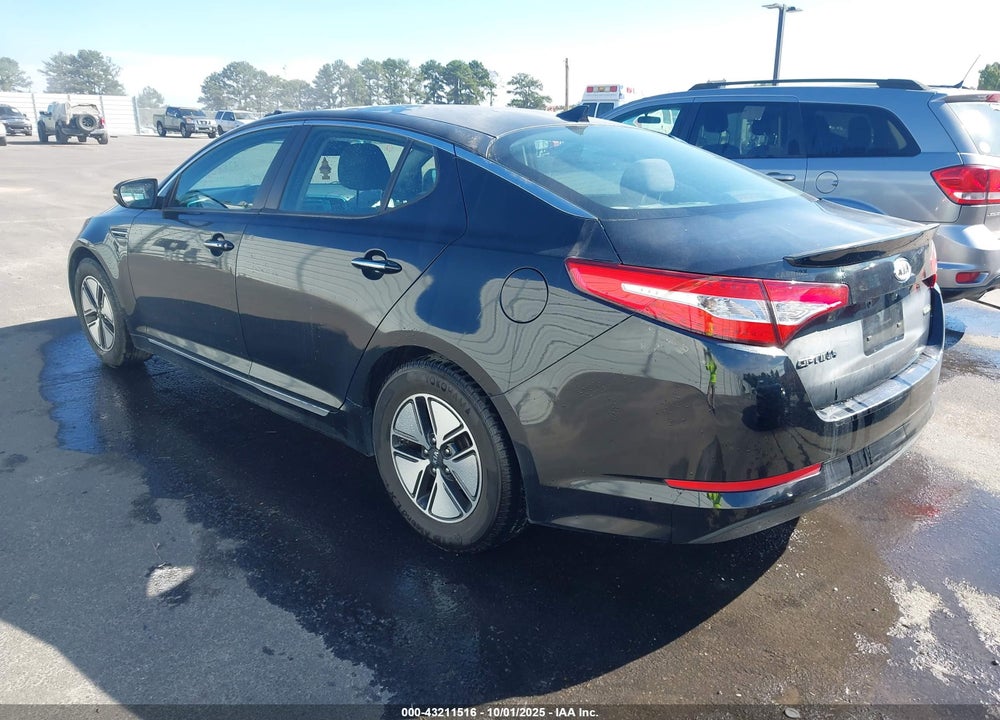 2011 KIA OPTIMA HYBRID VIN: KNAGM4AD3B5004476