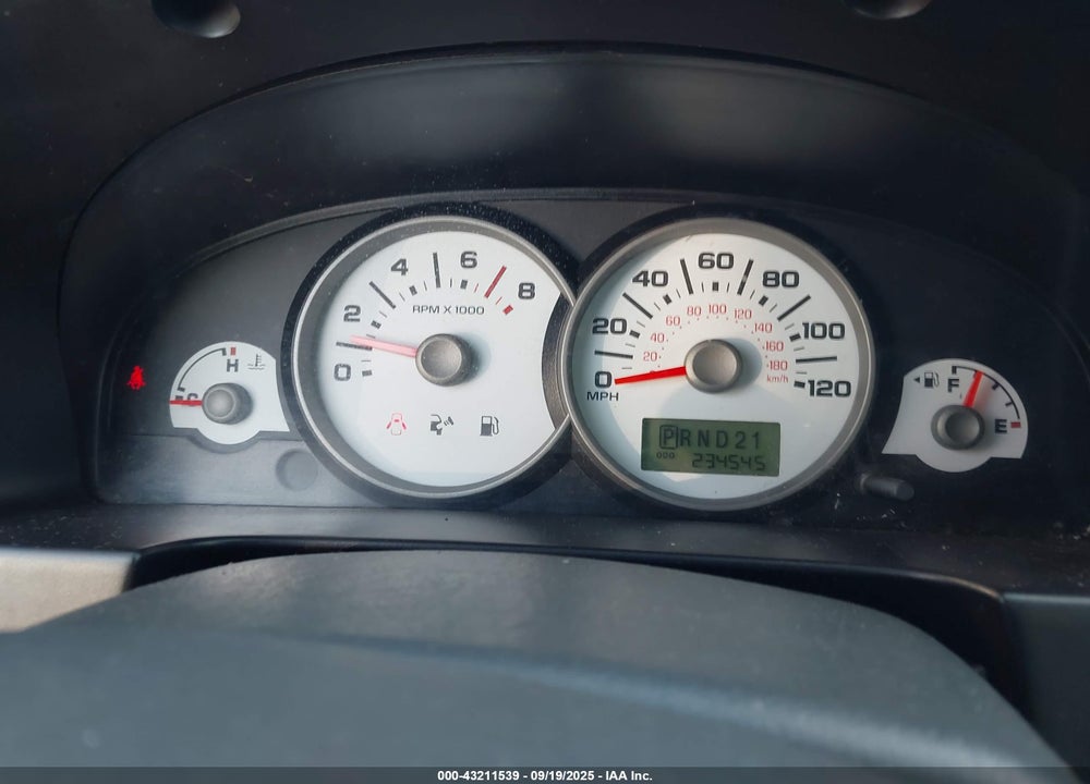 2006 FORD ESCAPE XLT/XLT SPORT VIN: 1FMYU93176KA55005