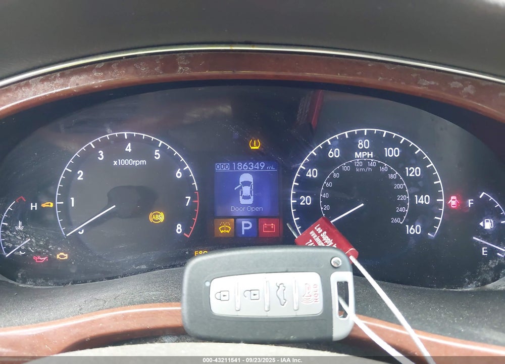 2013 HYUNDAI GENESIS 3.8 VIN: KMHGC4DD6DU225219