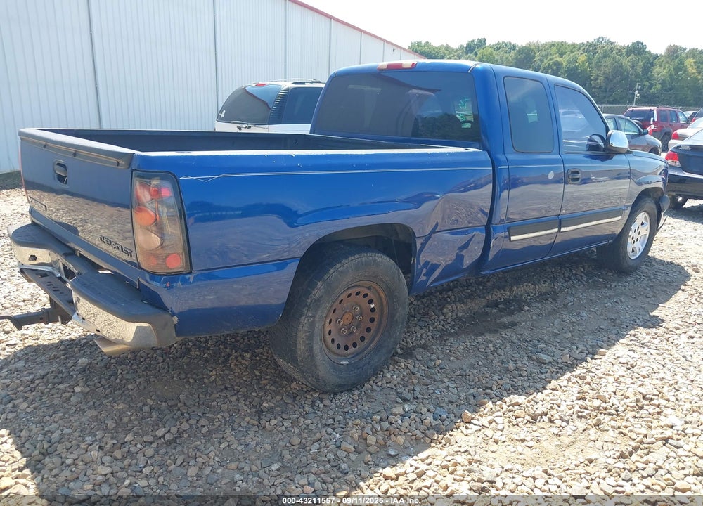 2003 CHEVROLET SILVERADO 1500 LS VIN: 2GCEC19V331287019