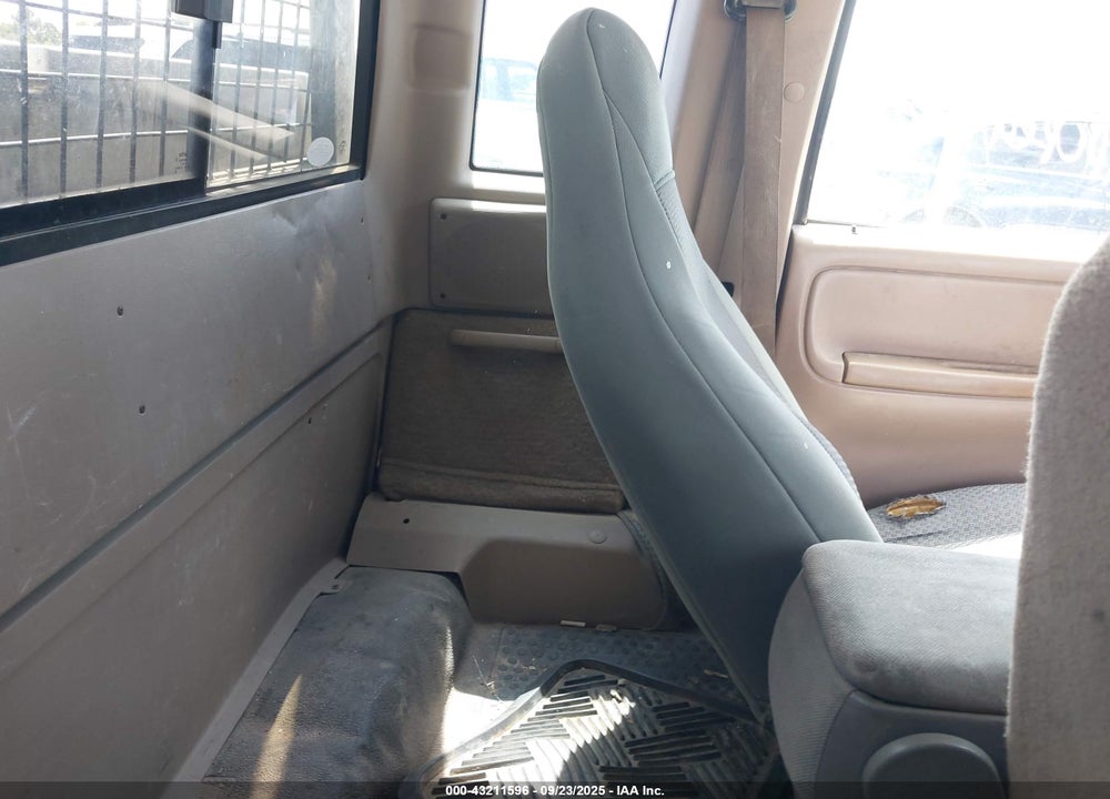 2001 FORD RANGER EDGE/XL/XLT VIN: 1FTYR14U41TA54560