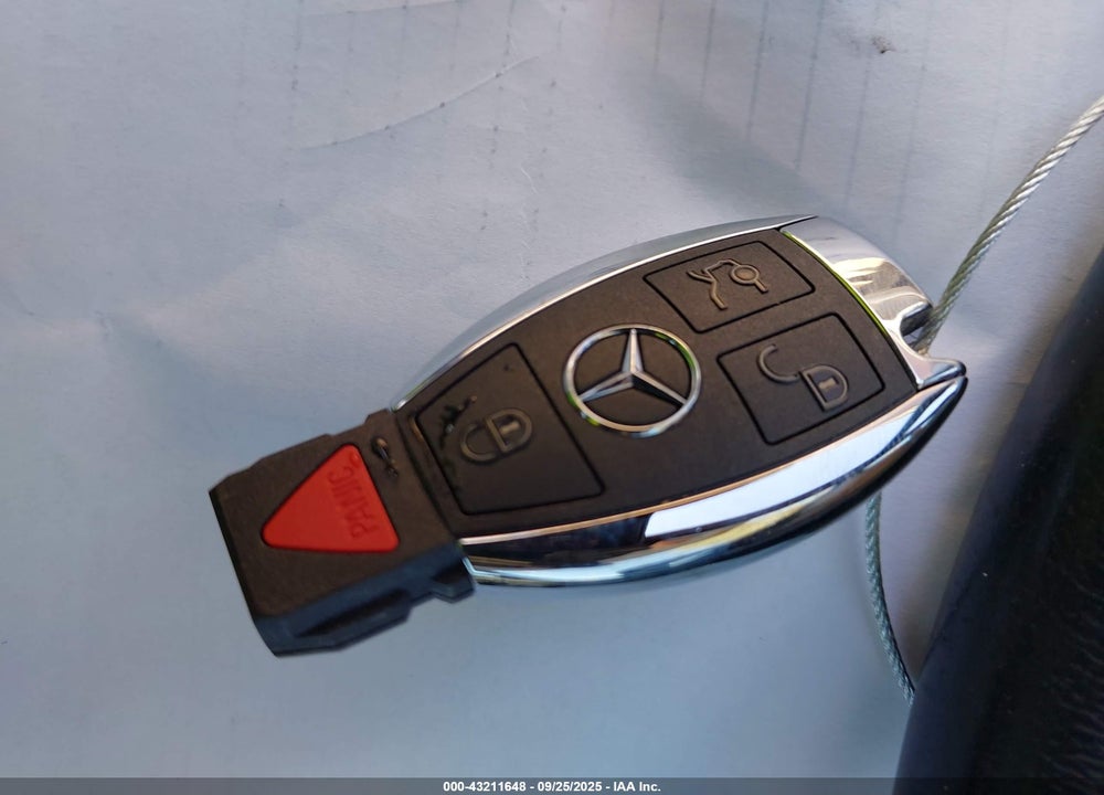 2008 MERCEDES-BENZ C 300 LUXURY/SPORT VIN: WDDGF54X48R014109