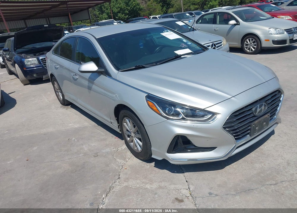 2019 HYUNDAI SONATA SE VIN: 5NPE24AF2KH770944