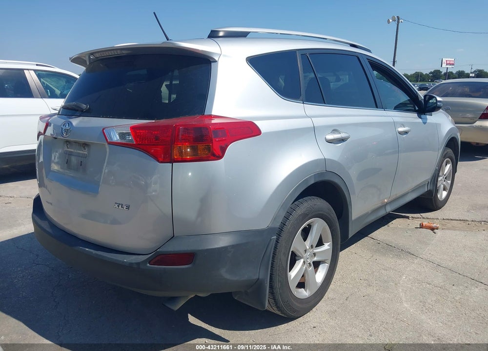 2013 TOYOTA RAV4 XLE VIN: 2T3WFREV0DW044714