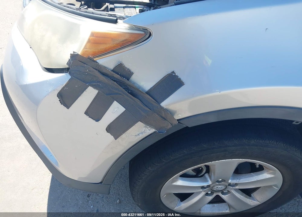 2013 TOYOTA RAV4 XLE VIN: 2T3WFREV0DW044714