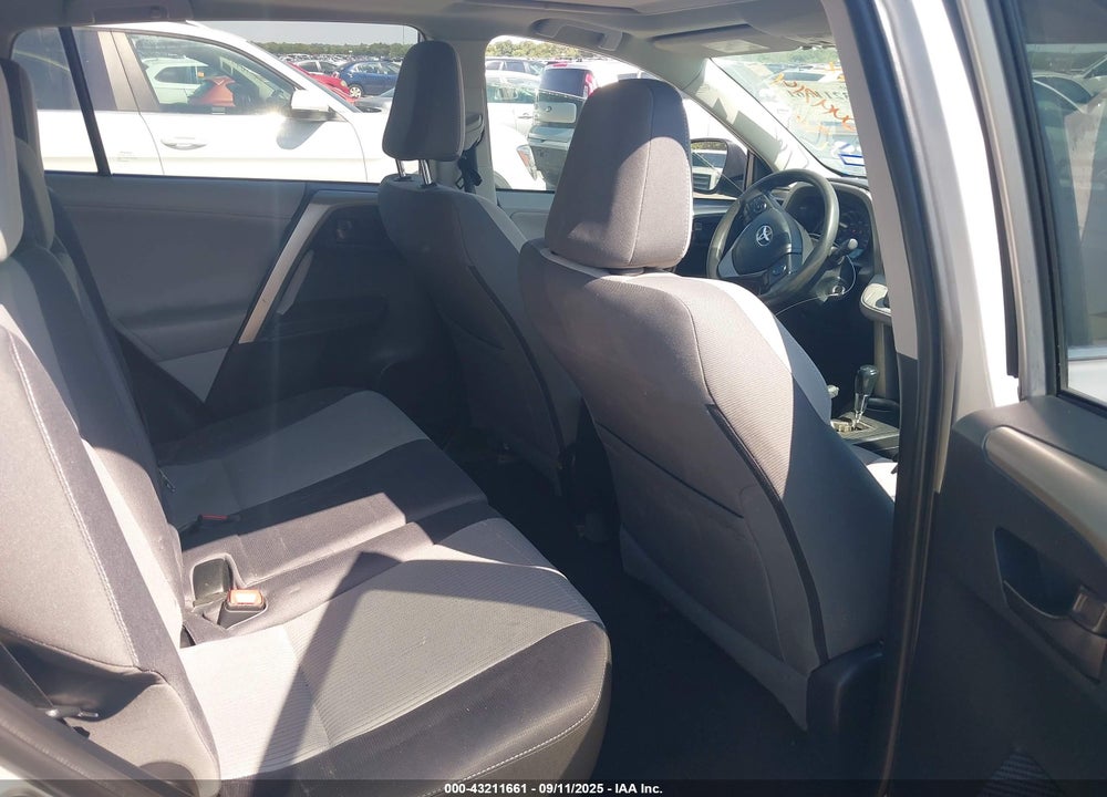 2013 TOYOTA RAV4 XLE VIN: 2T3WFREV0DW044714