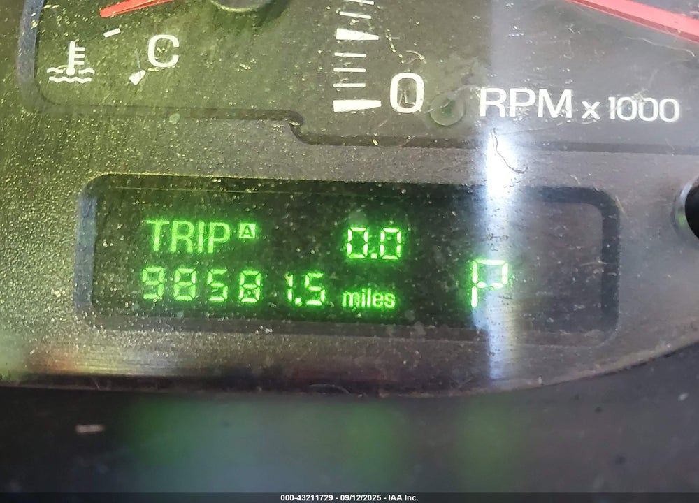 2002 LINCOLN LS V6 AUTO/V6 MANUAL/W/CONVENIENCE VIN: 1LNHM86SX2Y639016