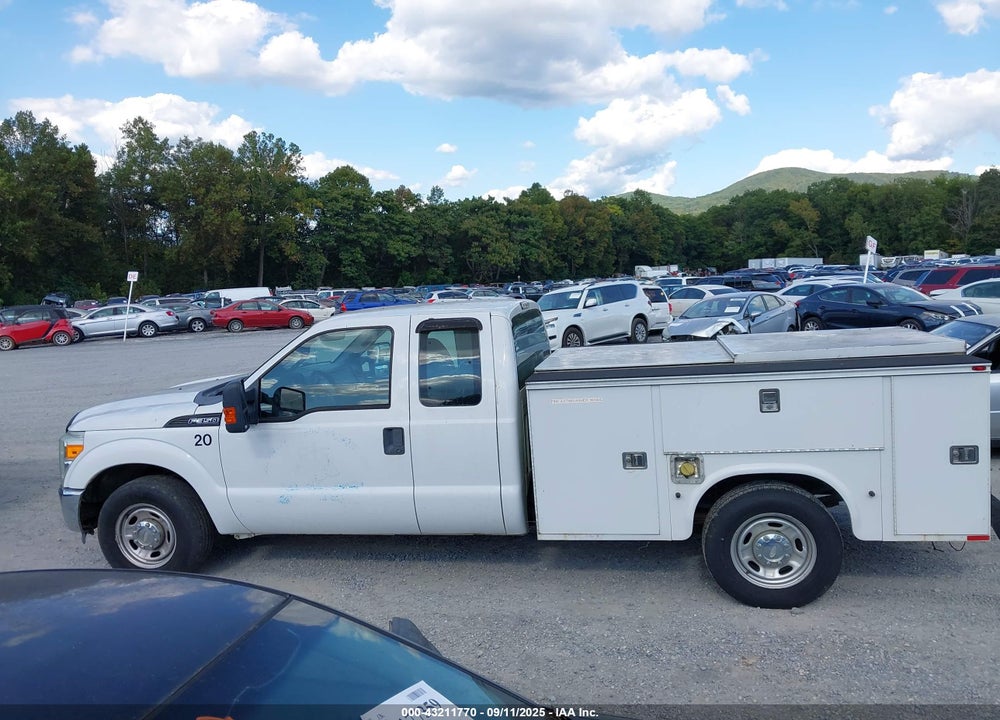 2011 FORD F 350 VIN: 1FD7X3A66BEC94830