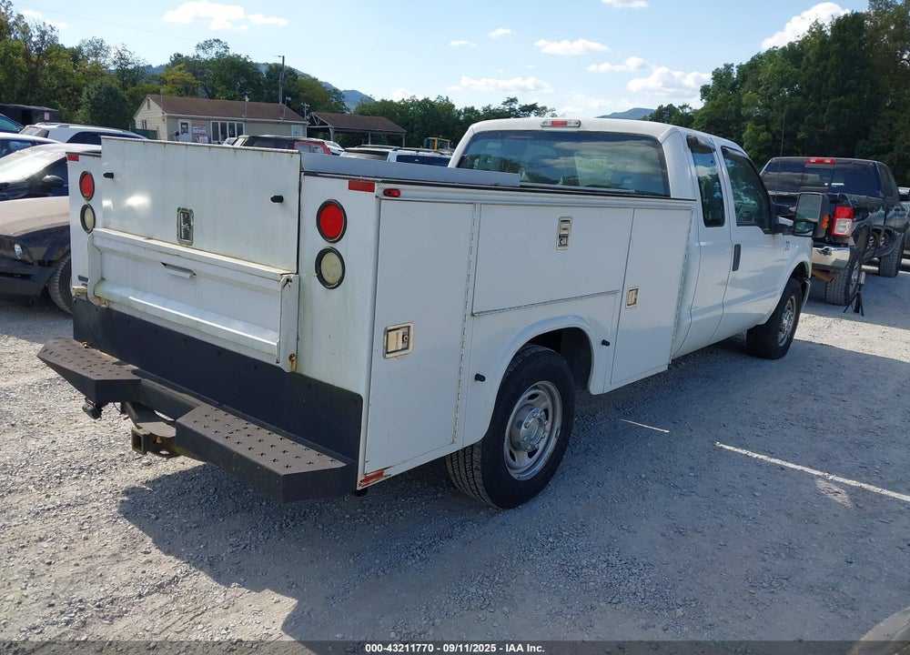 2011 FORD F 350 VIN: 1FD7X3A66BEC94830