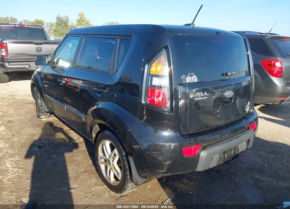 2011 KIA SOUL VIN: KNDJT2A20B7734381