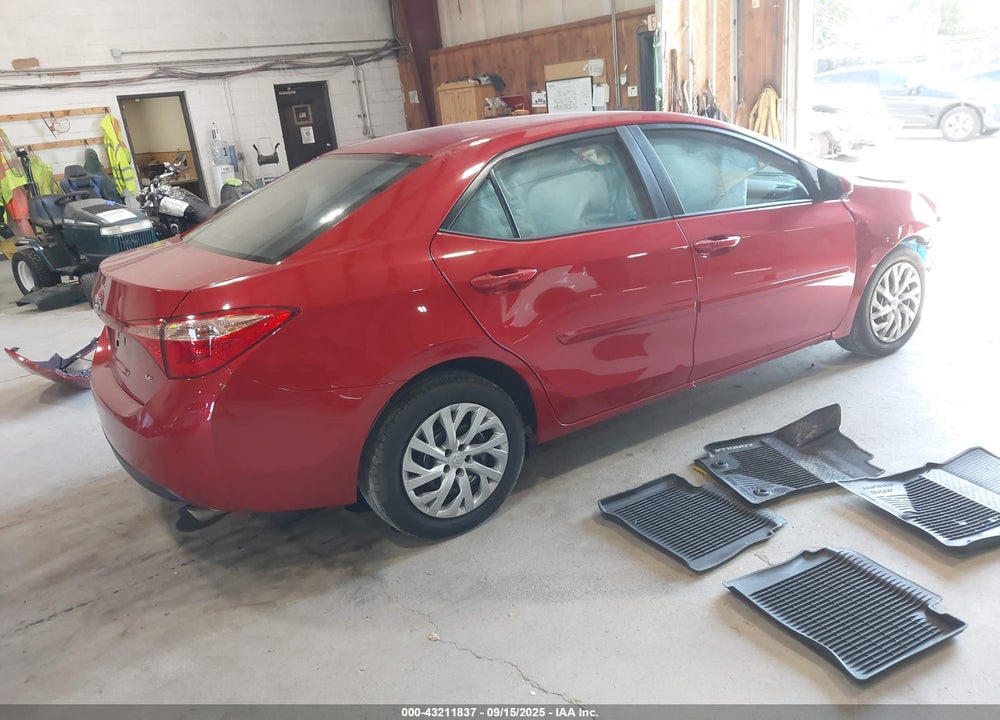 2019 TOYOTA COROLLA LE VIN: 2T1BURHE1KC228535